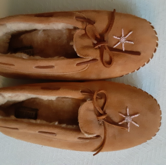 Moccasins - Picture 1 of 3